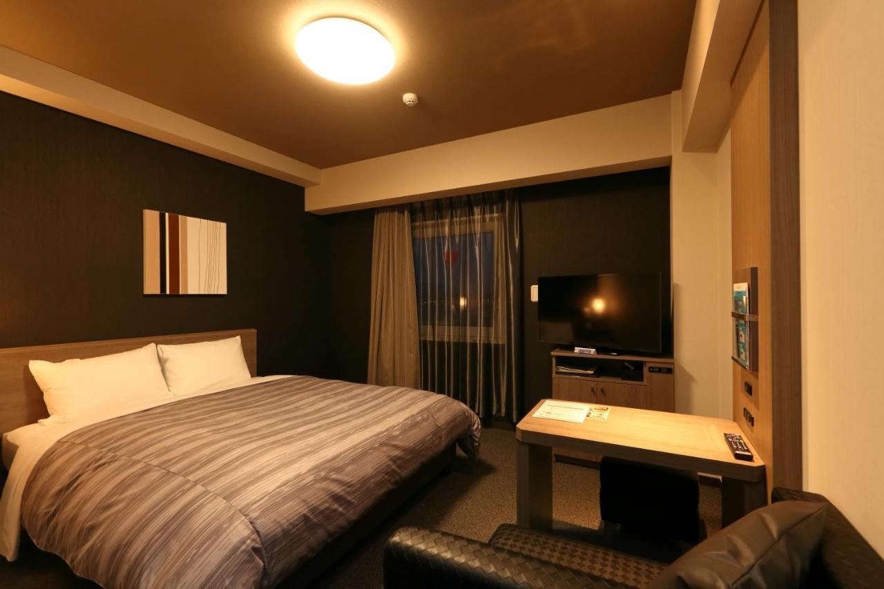 Hotel Route-Inn Shinshiro Экстерьер фото