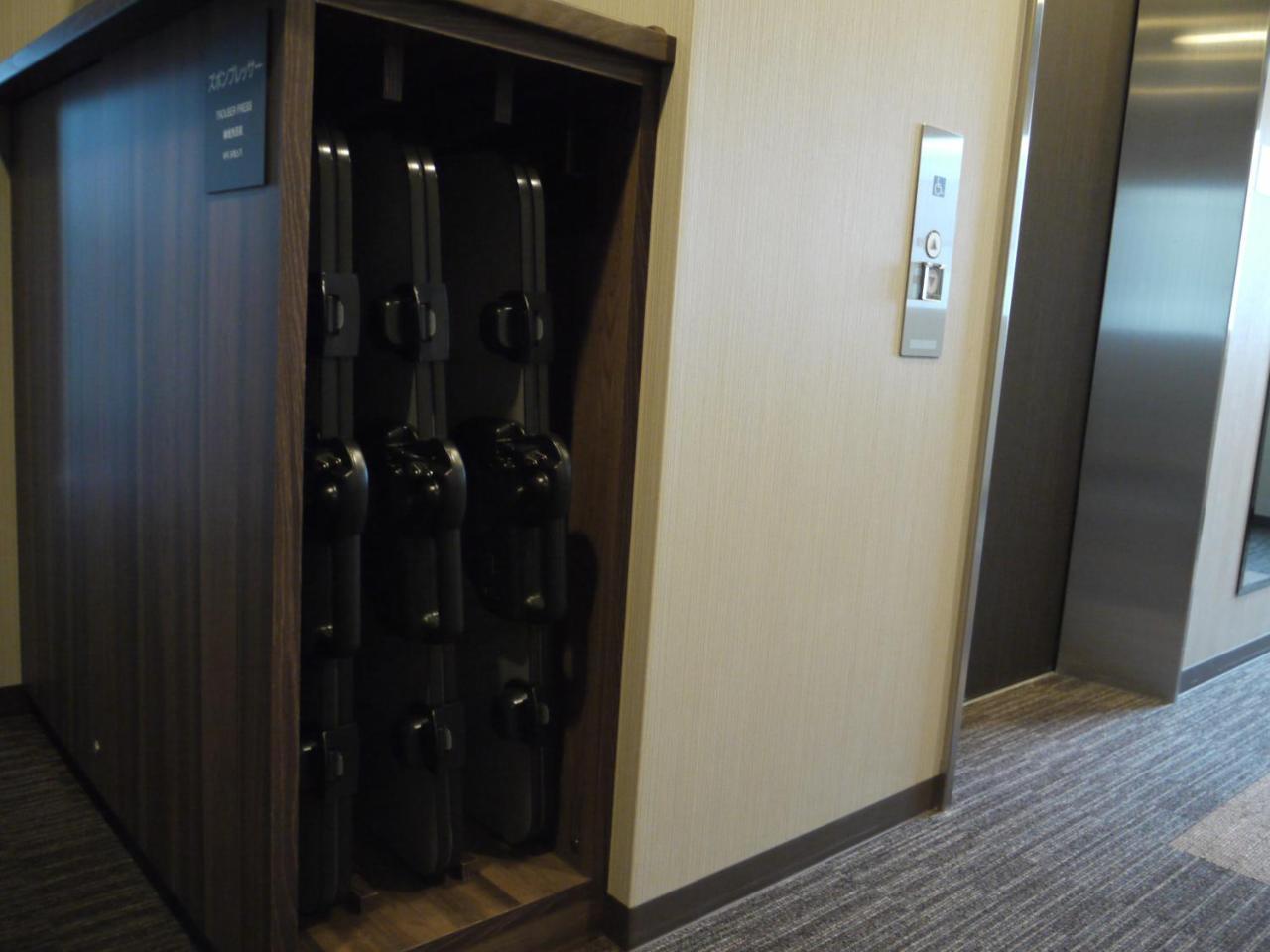 Hotel Route-Inn Shinshiro Экстерьер фото